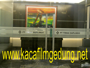 cuttingstiker_burung_timas